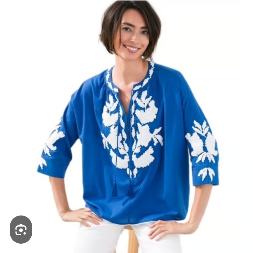 CHICO'S BLUE WHITE EMBROIDERED PEASANT BLOUSE SZ 2(12-14)